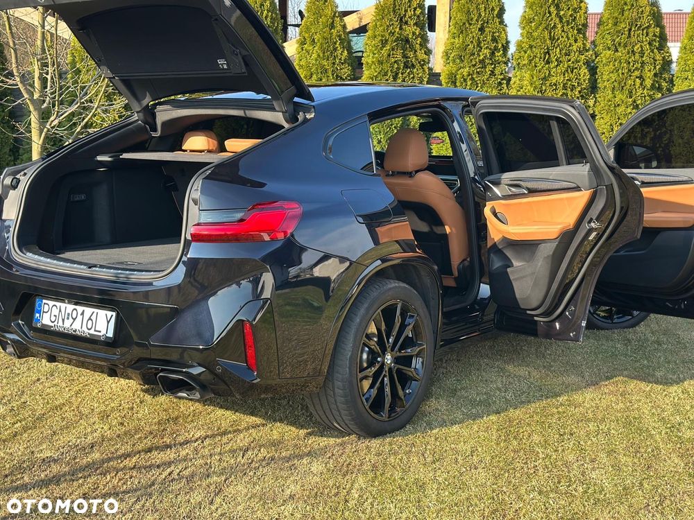 BMW X4 X4M - 23