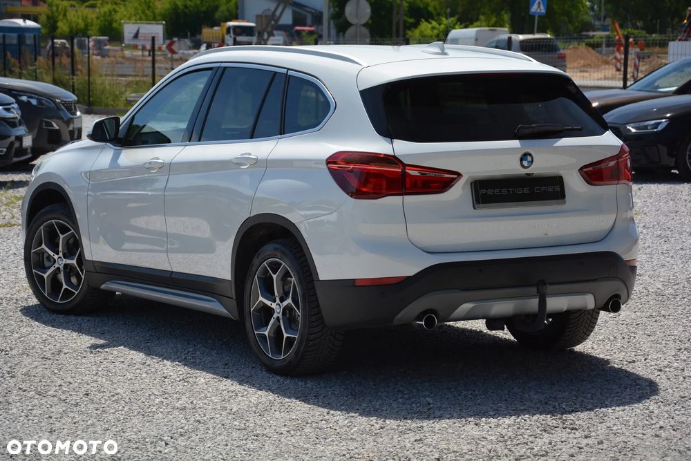 BMW X1 xDrive25i xLine - 14