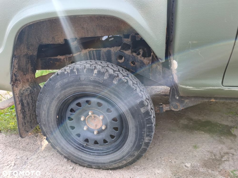Mitsubishi L200 2.5 TDI GL 4WD DoubleCab - 2