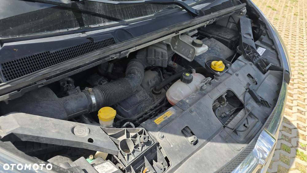Opel Vivaro L1H1 2.7t Essentia Business - 15