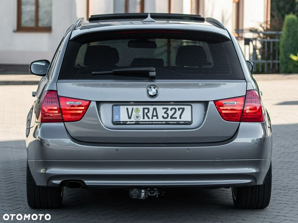 BMW Seria 3 - 16