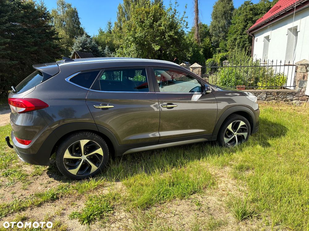 Hyundai Tucson 2.0 CRDI Premium 4WD - 5