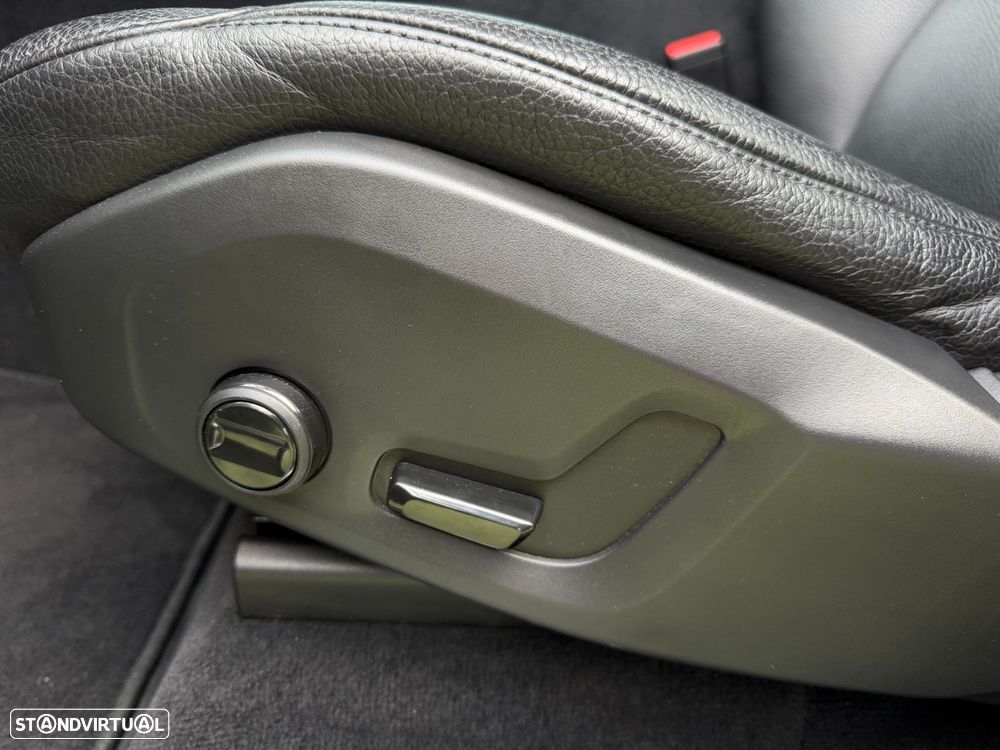 Volvo XC 90 2.0 T8 PHEV Inscription Expression AWD - 18