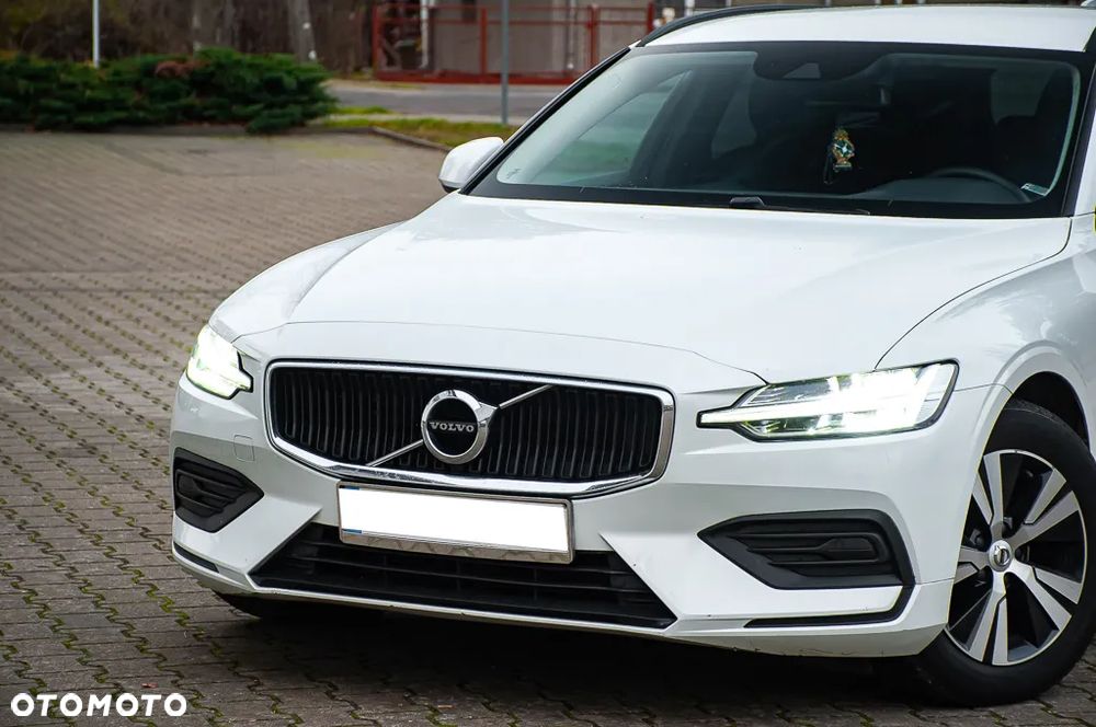 Volvo V60 D3 Momentum Core - 16
