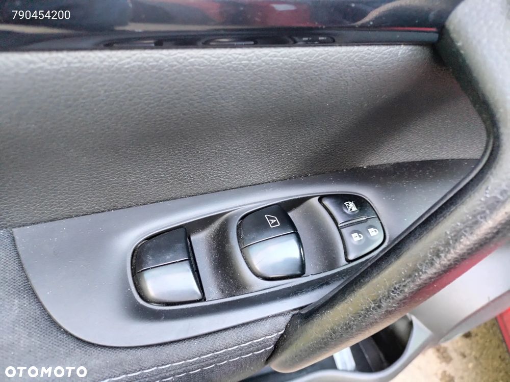 Nissan Qashqai 1.6 DCi Acenta Xtronic EU6 - 20