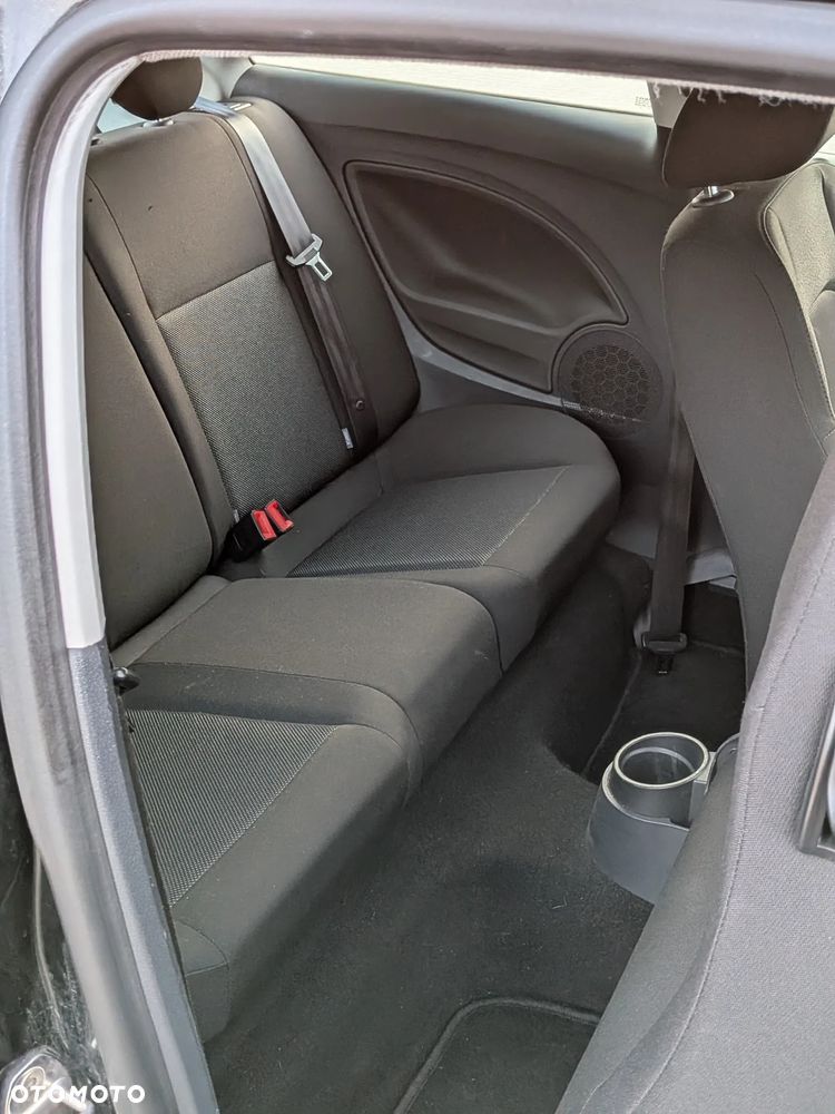 Seat Ibiza SC 1.4 16V Style - 7