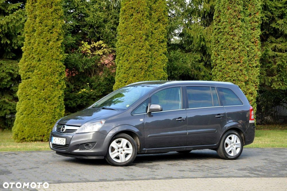 Opel Zafira - 11