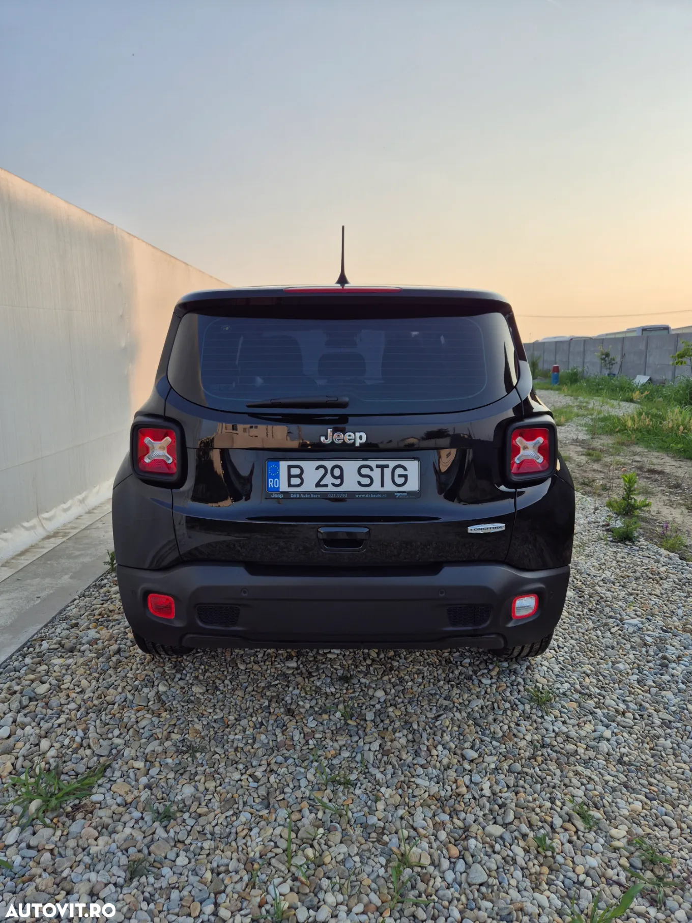 Jeep Renegade 1.0 Turbo 4x2 M6 Longitude - 10