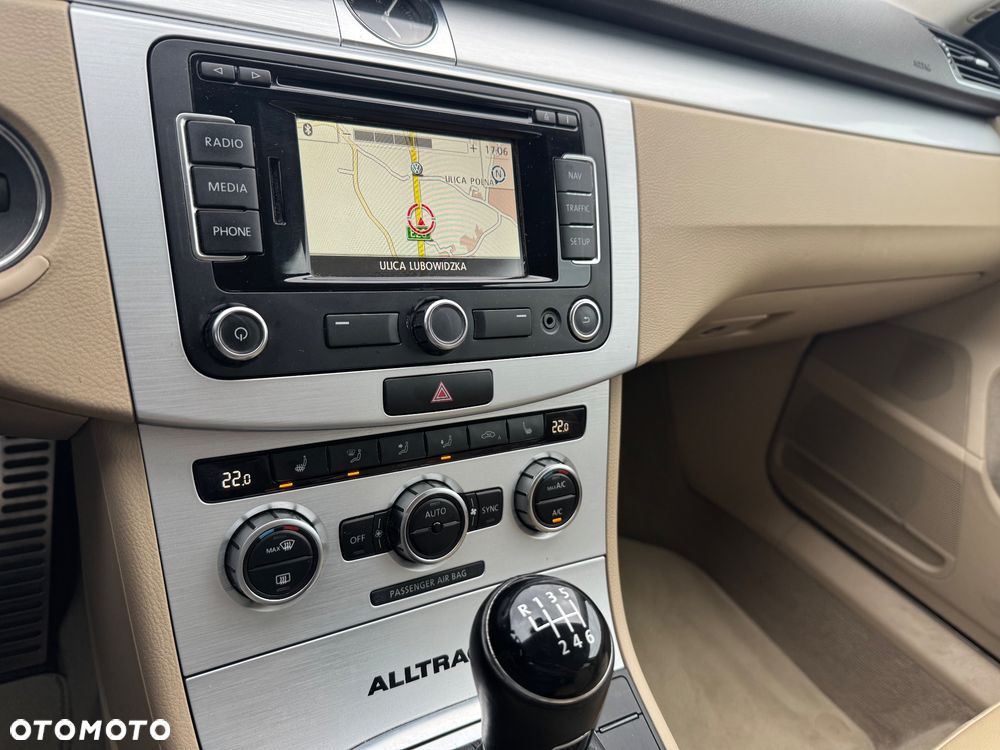 Volkswagen Passat Alltrack - 31