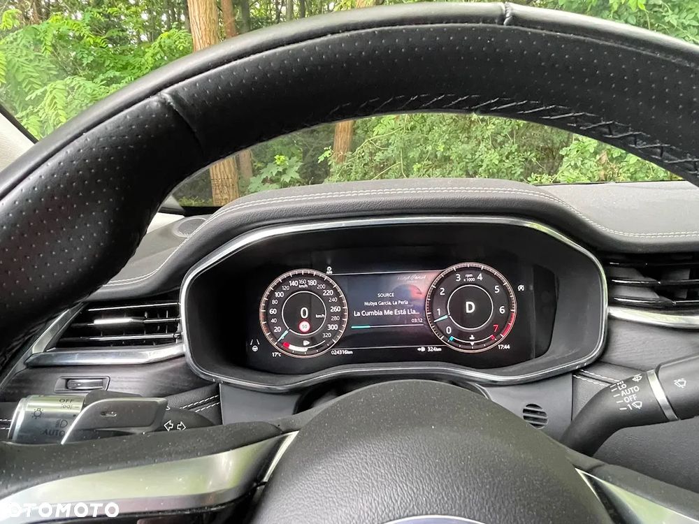 Jaguar F-Pace 3.0 P400 mHEV AWD R-Dynamic Black - 24