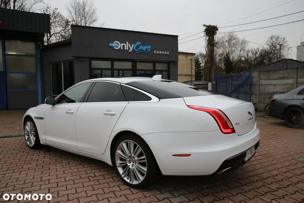 Jaguar XJ 3.0 D V6 Premium Luxury - 3