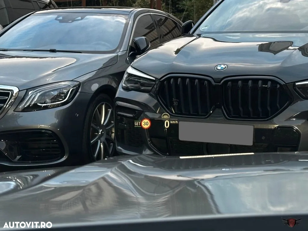 BMW Seria 7 730d xDrive MHEV - 32