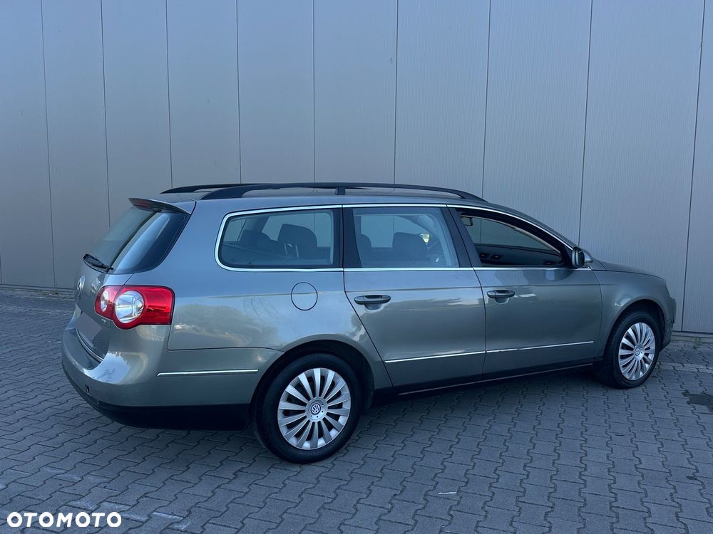 Volkswagen Passat - 7