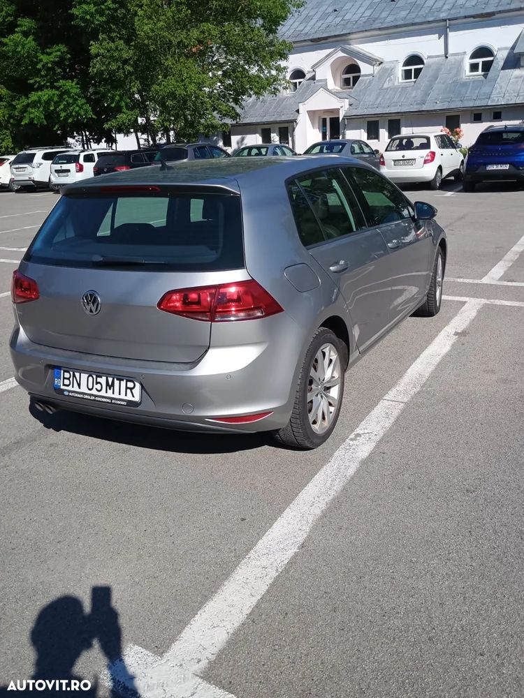 Volkswagen Golf 2.0 TDI Highline - 6