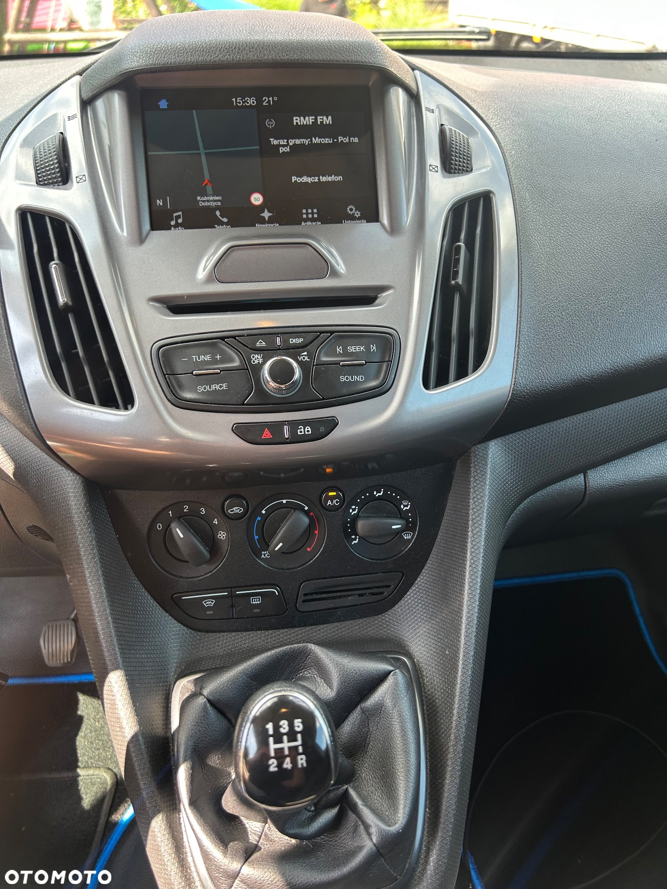 Ford Transit Connect - 15