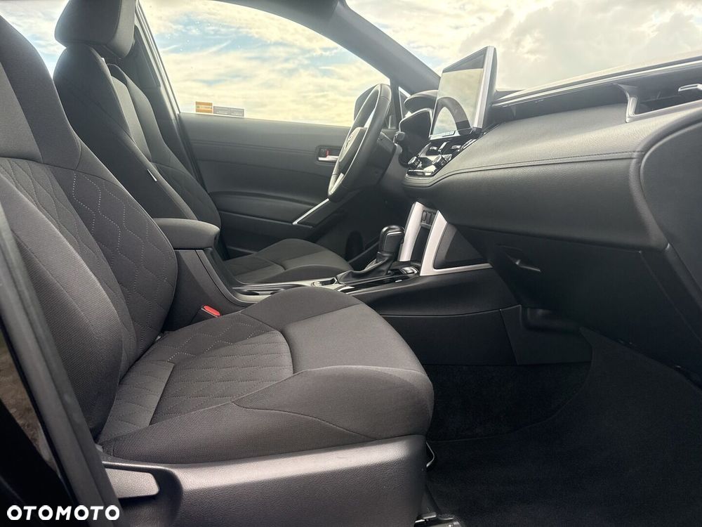 Toyota Corolla Cross 2.0 Hybrid Comfort - 10