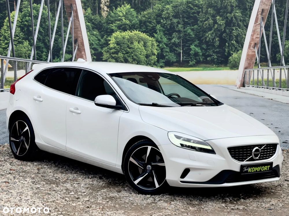 Volvo V40 D3 Geartronic RDesign - 9