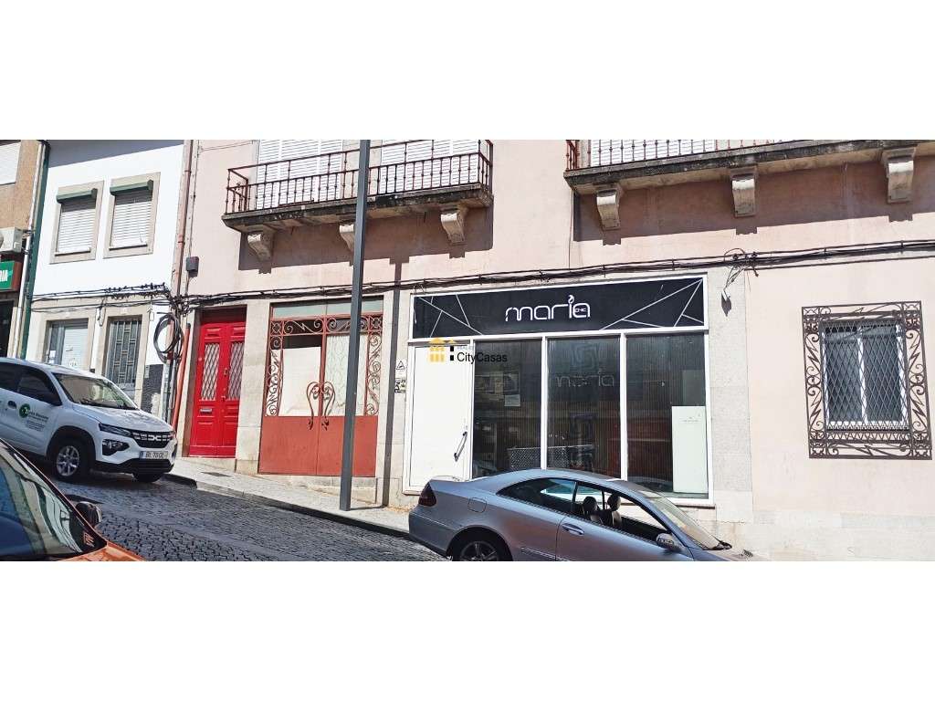 4 Frações para Venda | Centro de Lamego - Grande imagem: 2/25