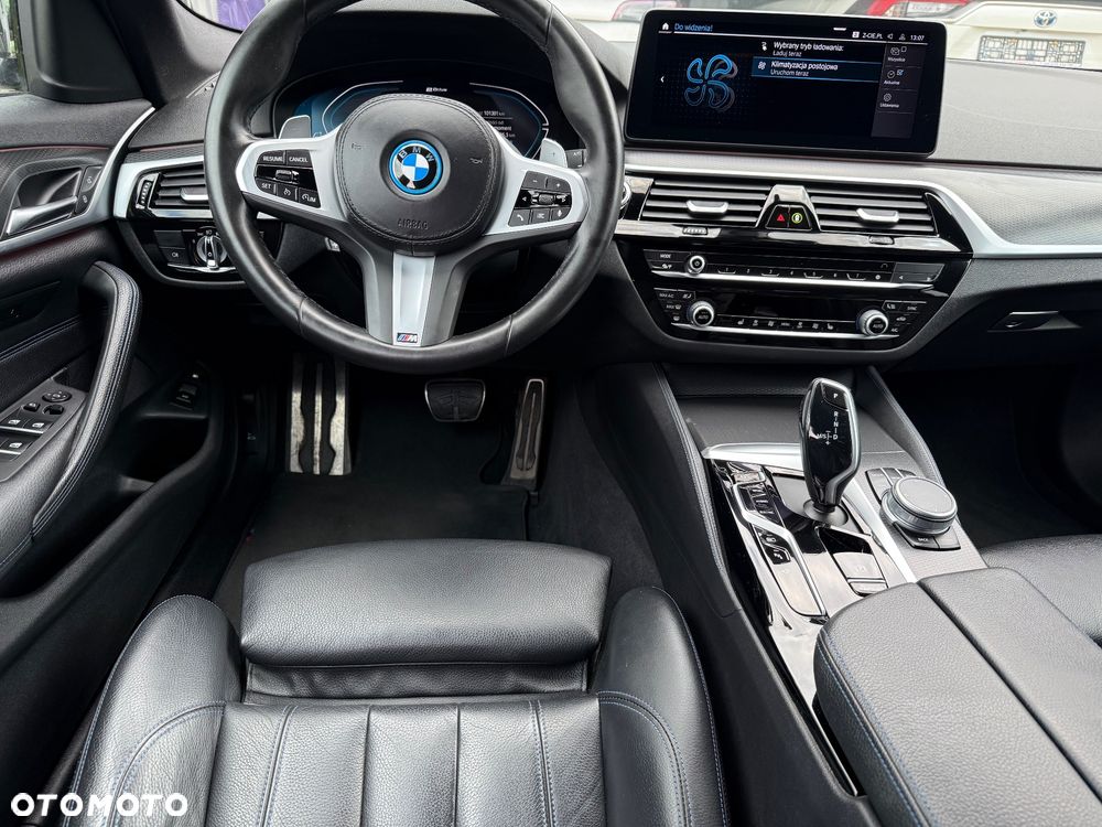 BMW Seria 5 530e M Sport sport - 24