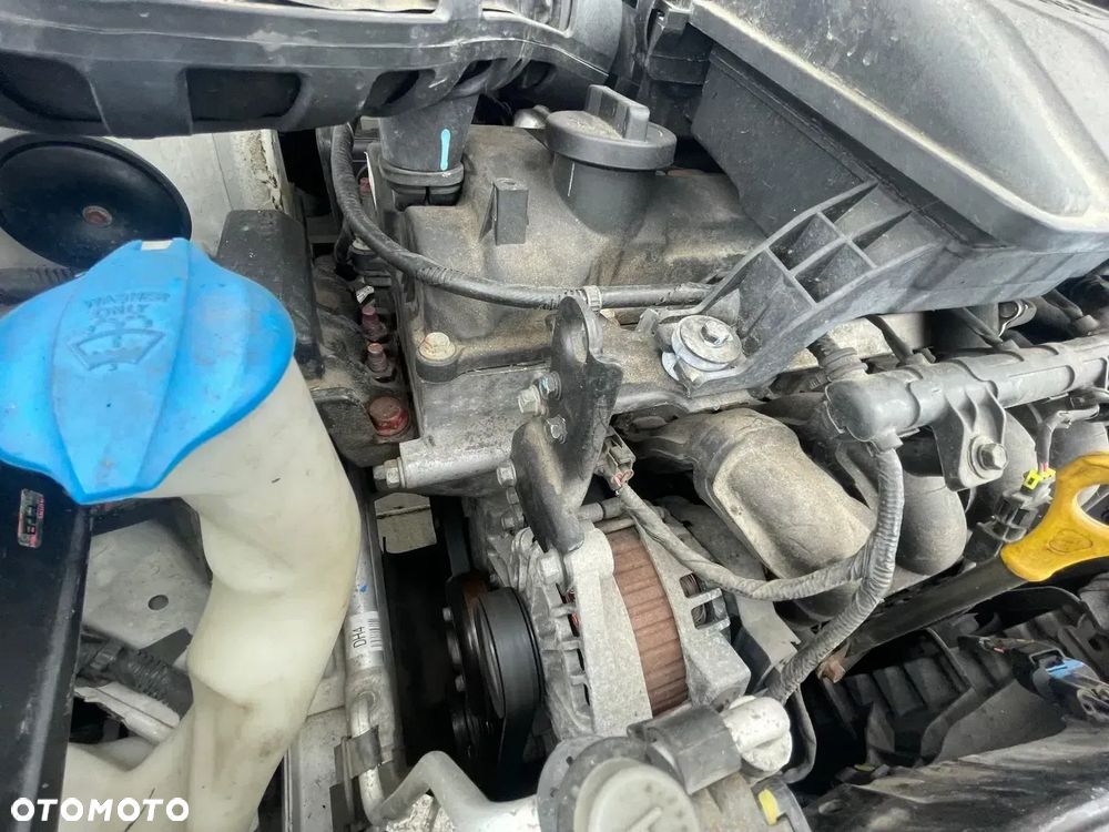 Hyundai i10 1.2 Fifa World Cup Edition - 29