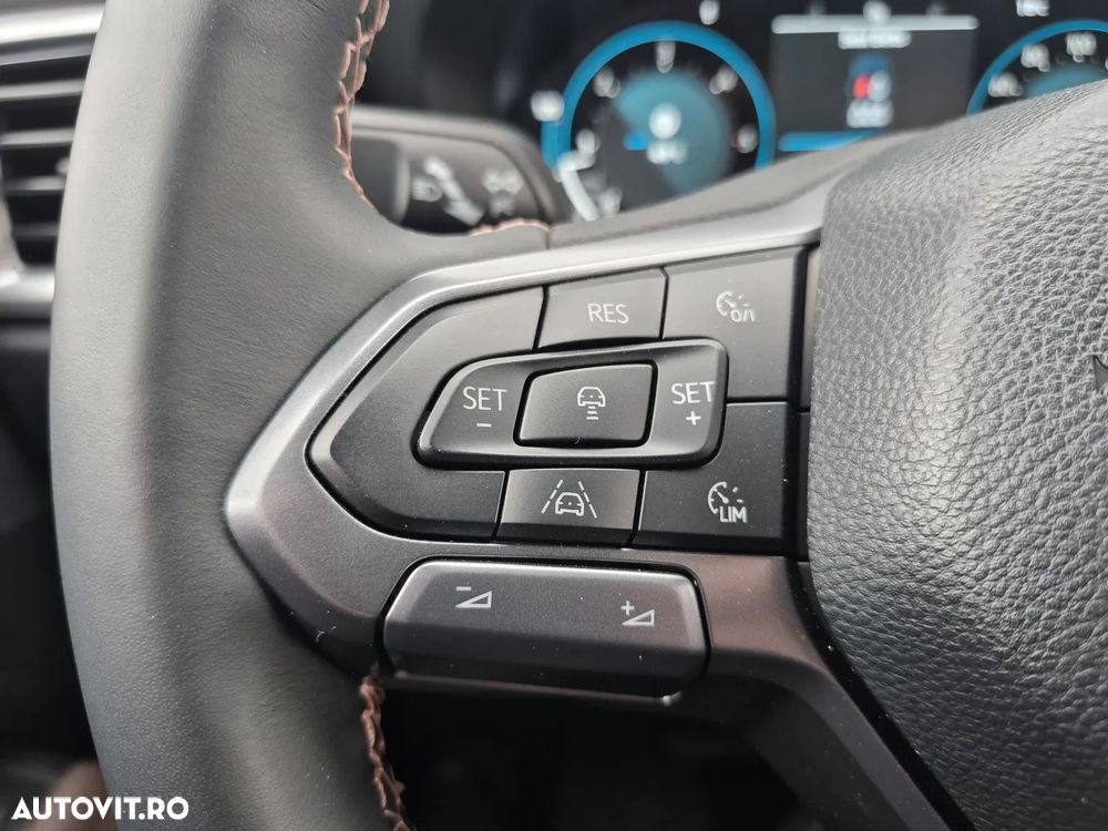 Volkswagen Amarok 3.0 TDI 241 CP 4M 10AT PanAmericana - 9