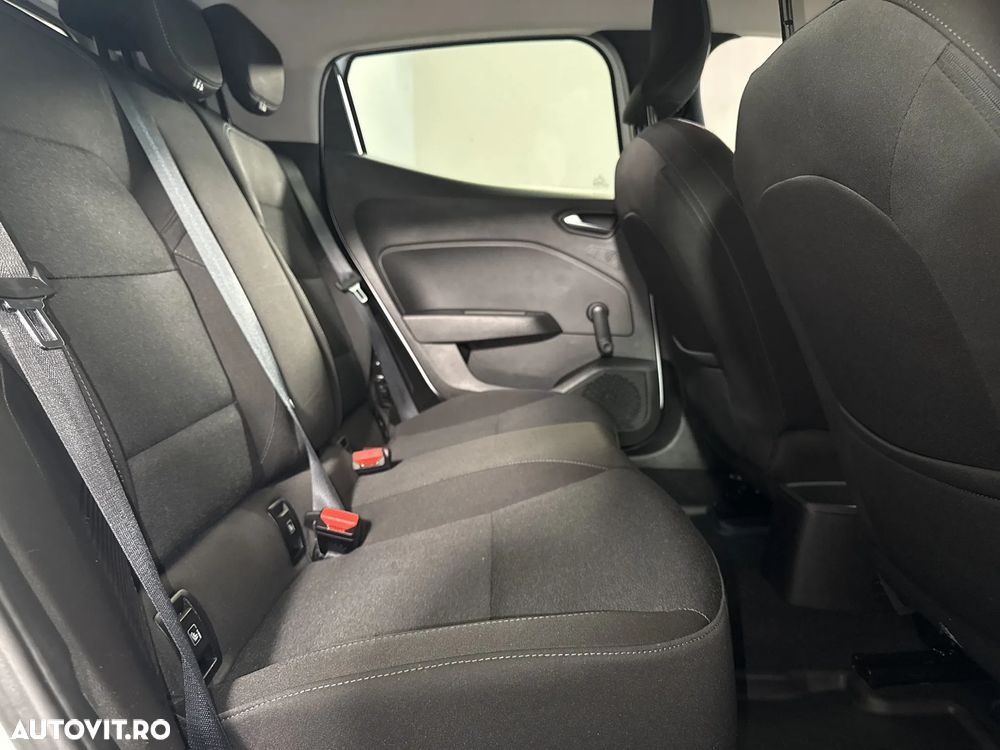 Renault Clio - 13