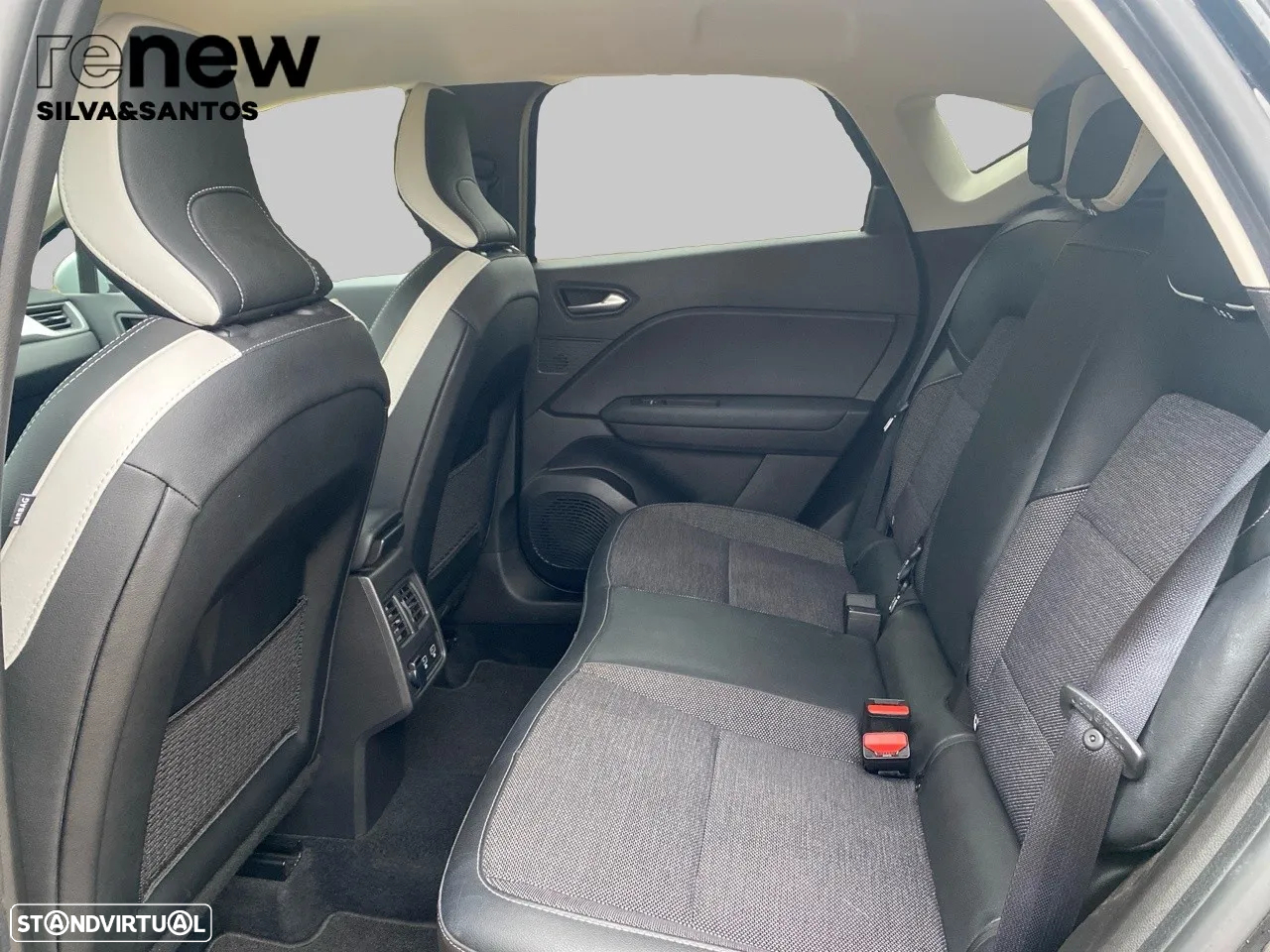Renault Captur 1.0 TCe Techno - 14
