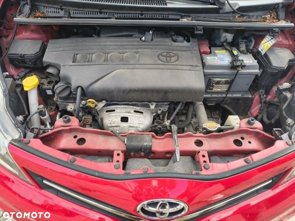 Toyota Yaris 1.33 Sol - 9