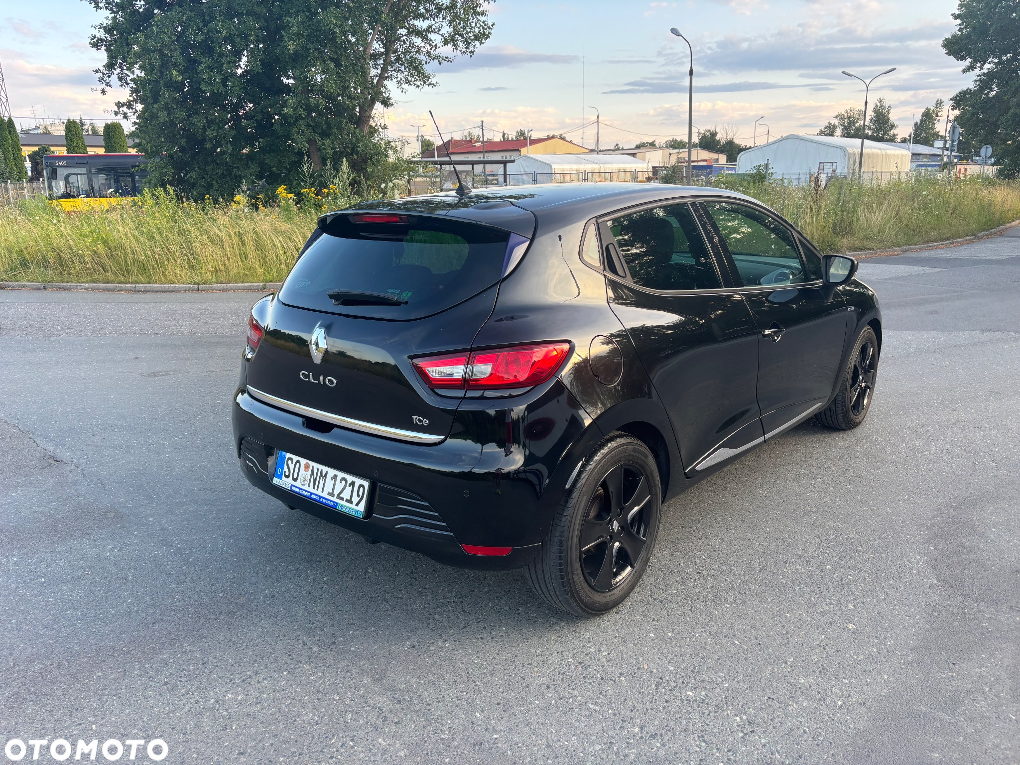 Renault Clio TCe 90 Limited - 3