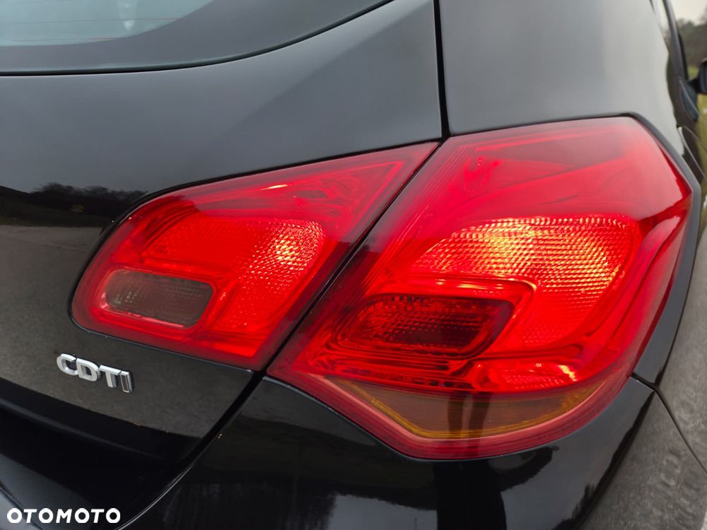 Opel Astra 1.7 CDTI Enjoy - 25