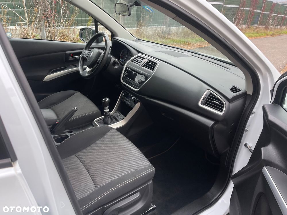 Suzuki SX4 S-Cross 1.6 DDiS 4x4 limited+ - 11
