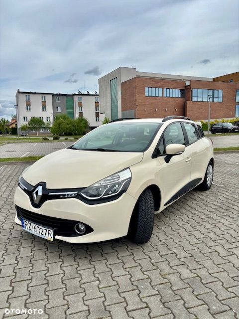 Renault Clio - 1