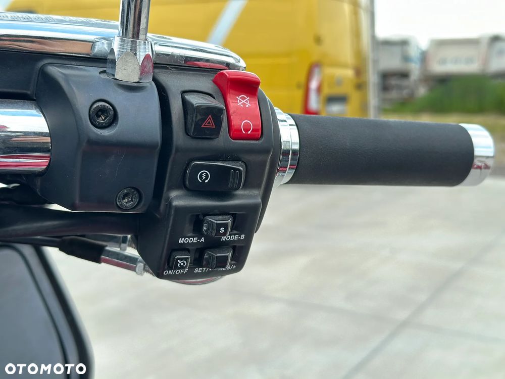 Kawasaki Vulcan - 12