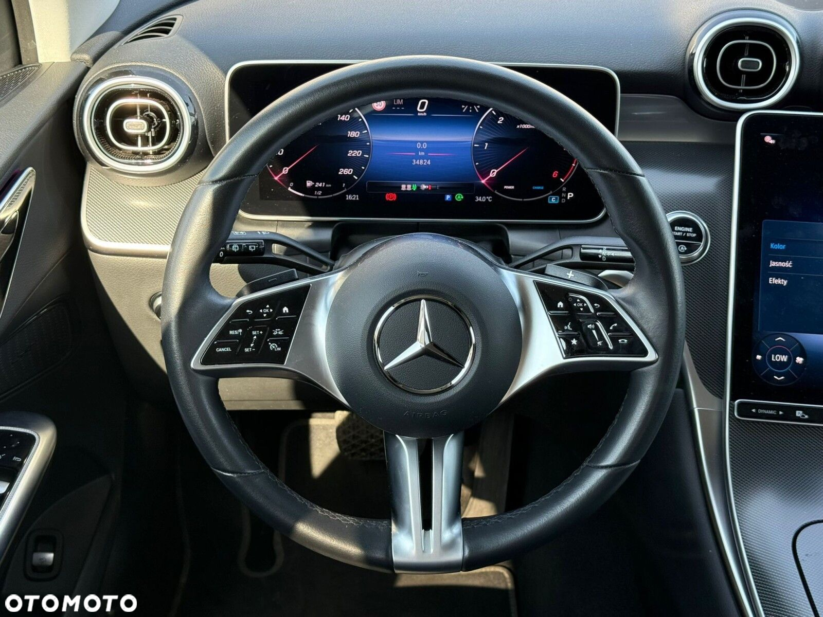 Mercedes-Benz GLC - 14