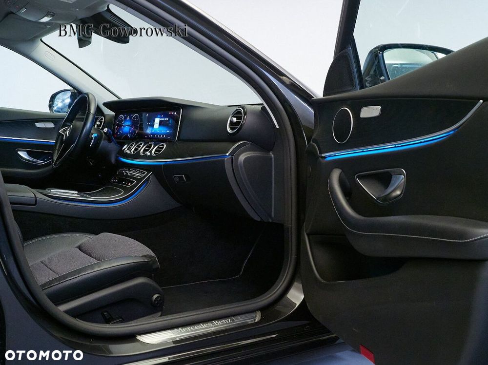 Mercedes-Benz Klasa E 220 d 4-Matic Avantgarde - 8
