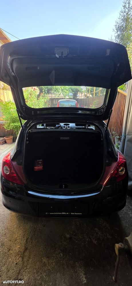 Opel Corsa 1.4i Enjoy - 15