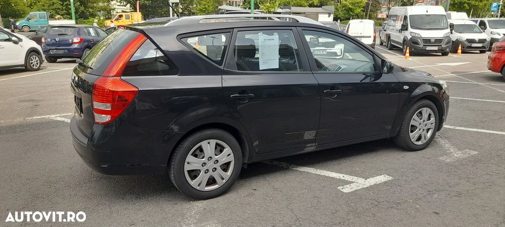 Kia Ceed - 5