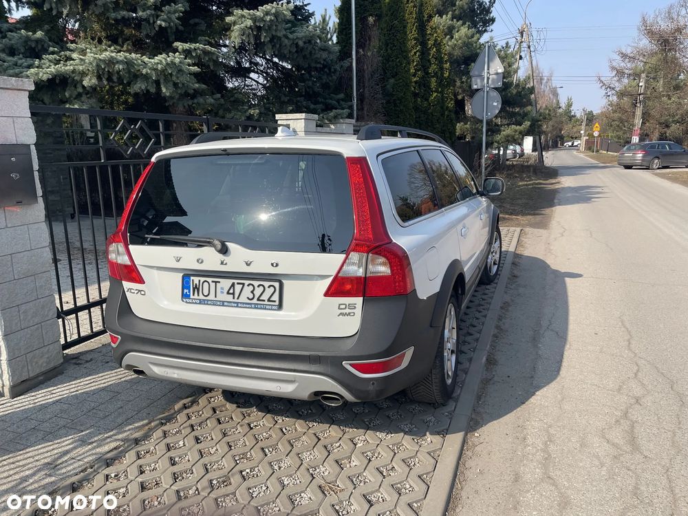 Volvo XC 70 - 4