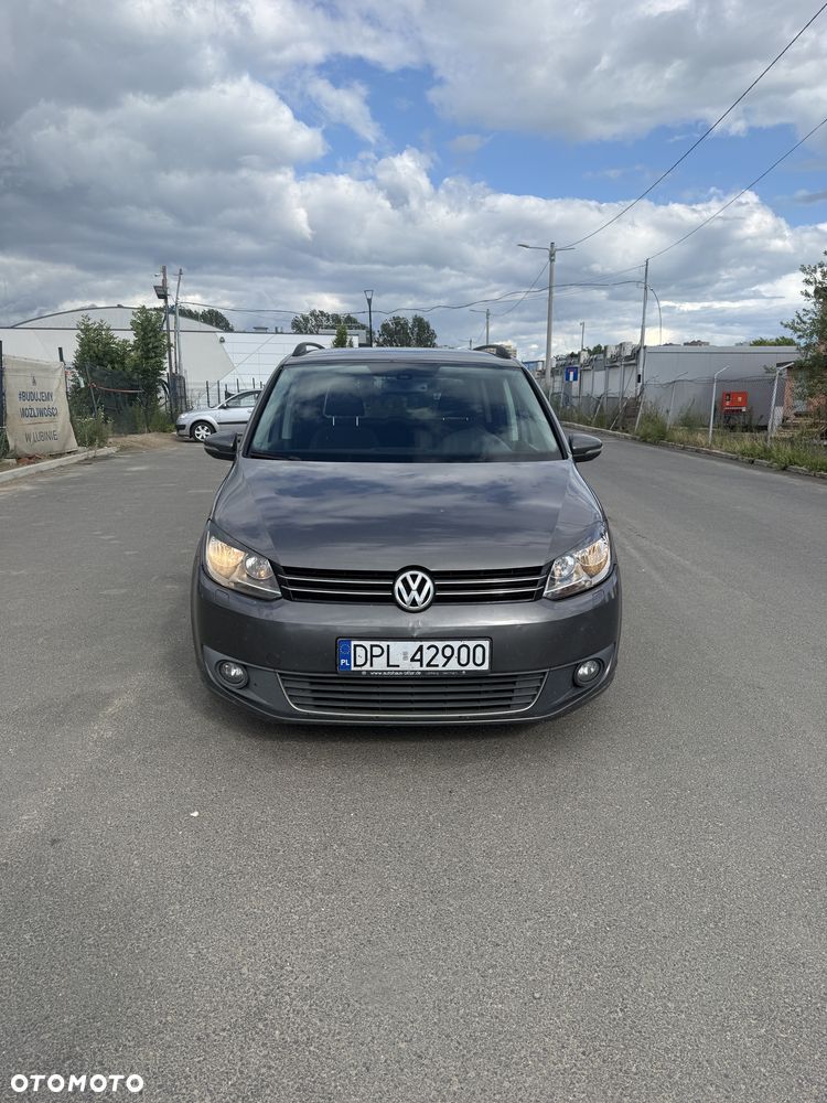 Volkswagen Touran - 3