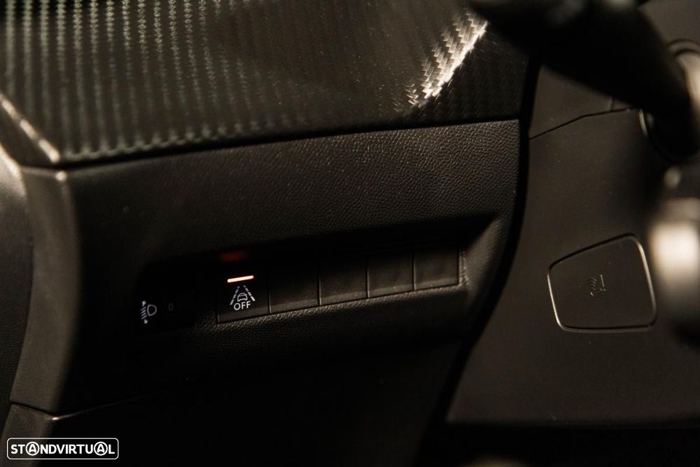 Peugeot e-2008 50 kWh Allure Pack - 46