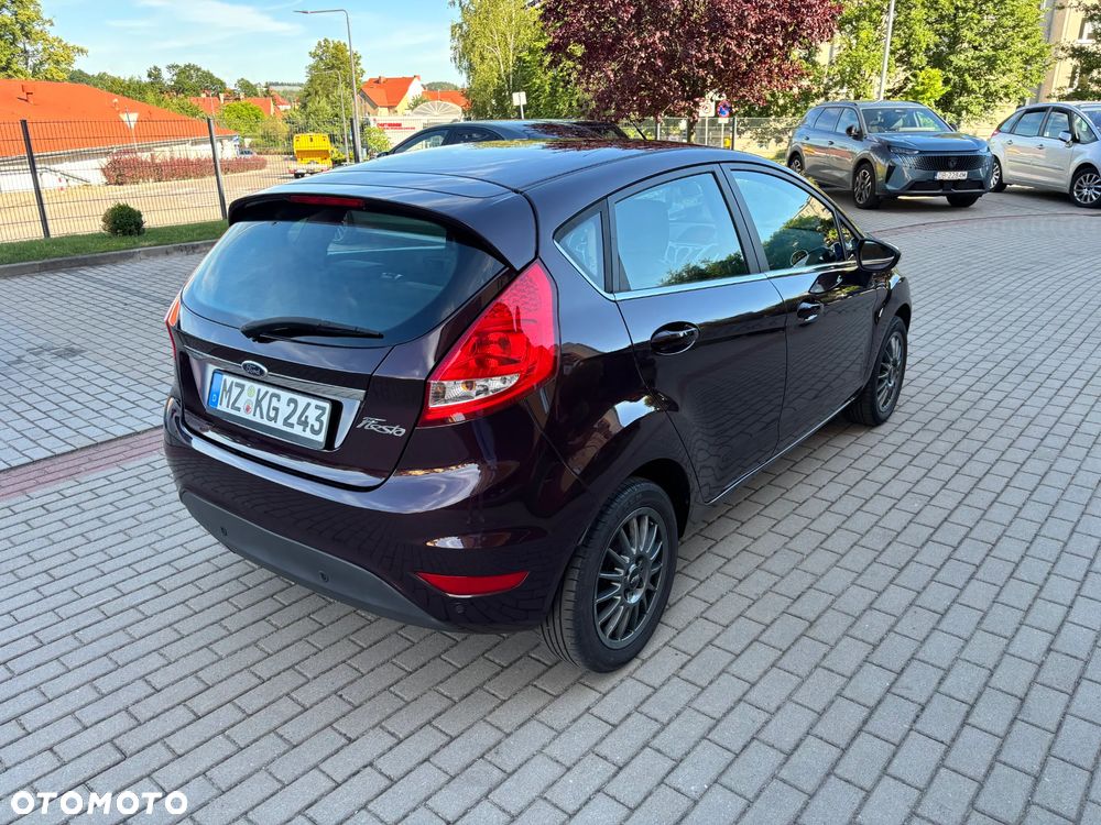 Ford Fiesta 1.25 Titanium EU5 - 8