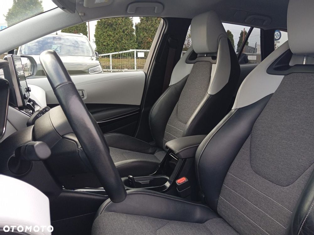 Toyota Corolla 1.8 Hybrid GPF Executive - 20