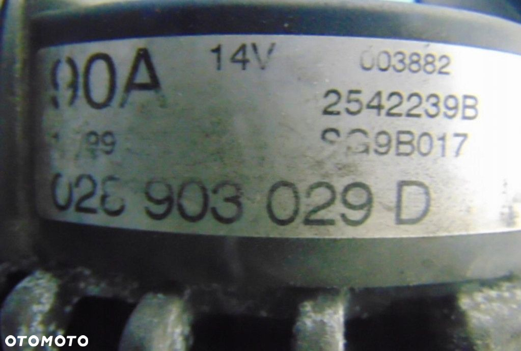 VOLKSWAGEN PASSAT B5 1.9TDI ALTERNATOR - 6