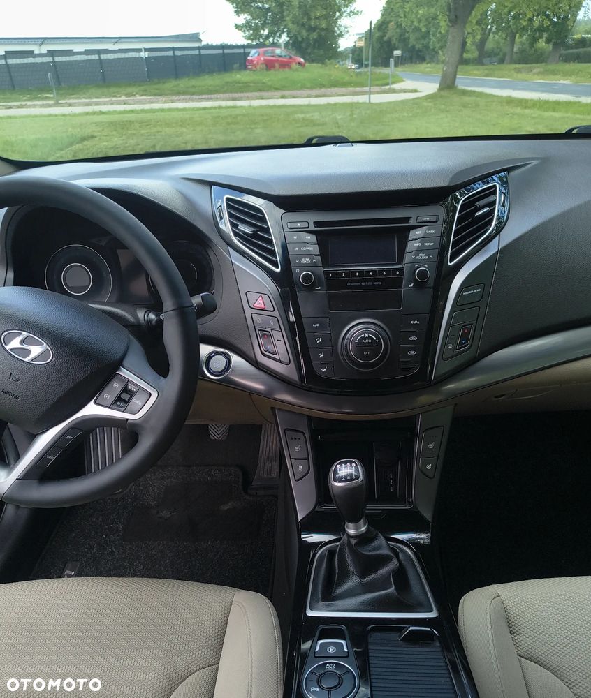 Hyundai i40 1.7 CRDi Comfort + - 12