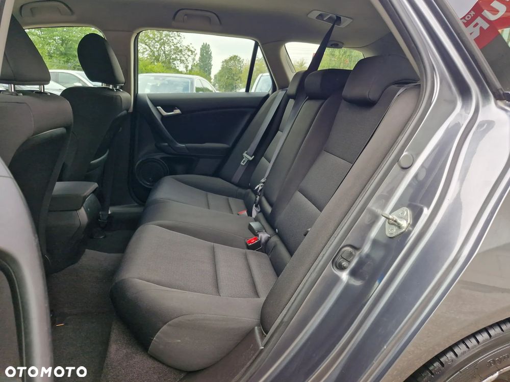 Honda Accord 2.0 Comfort - 14