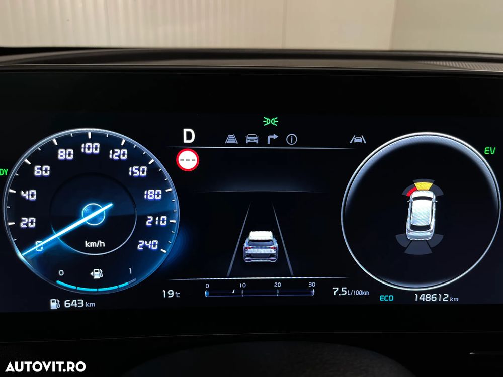 Kia Sportage 1.6 T-GDI HEV 6AT 4x2 GT Line - 35