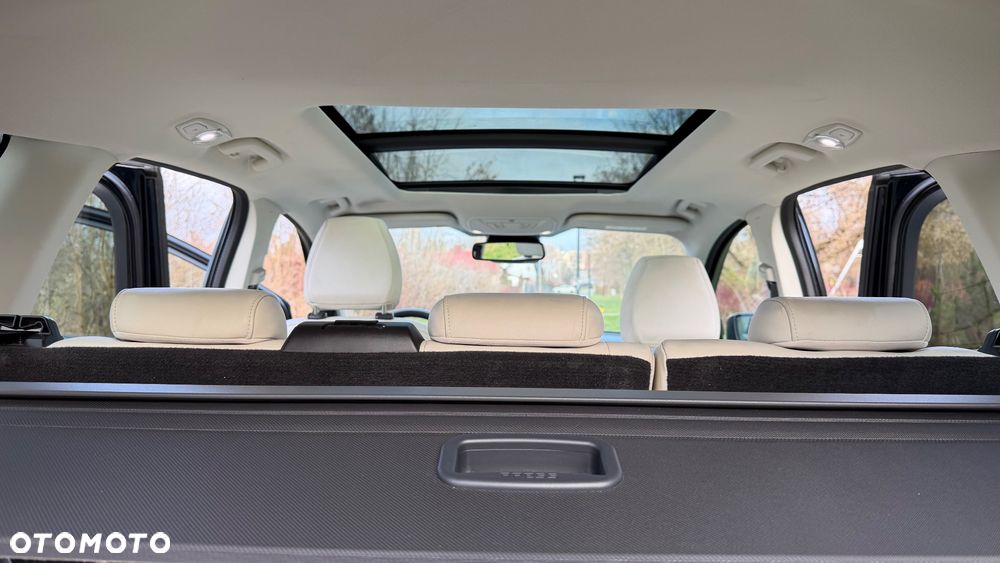 Ford Kuga 2.0 TDCi 4x4 Vignale - 32