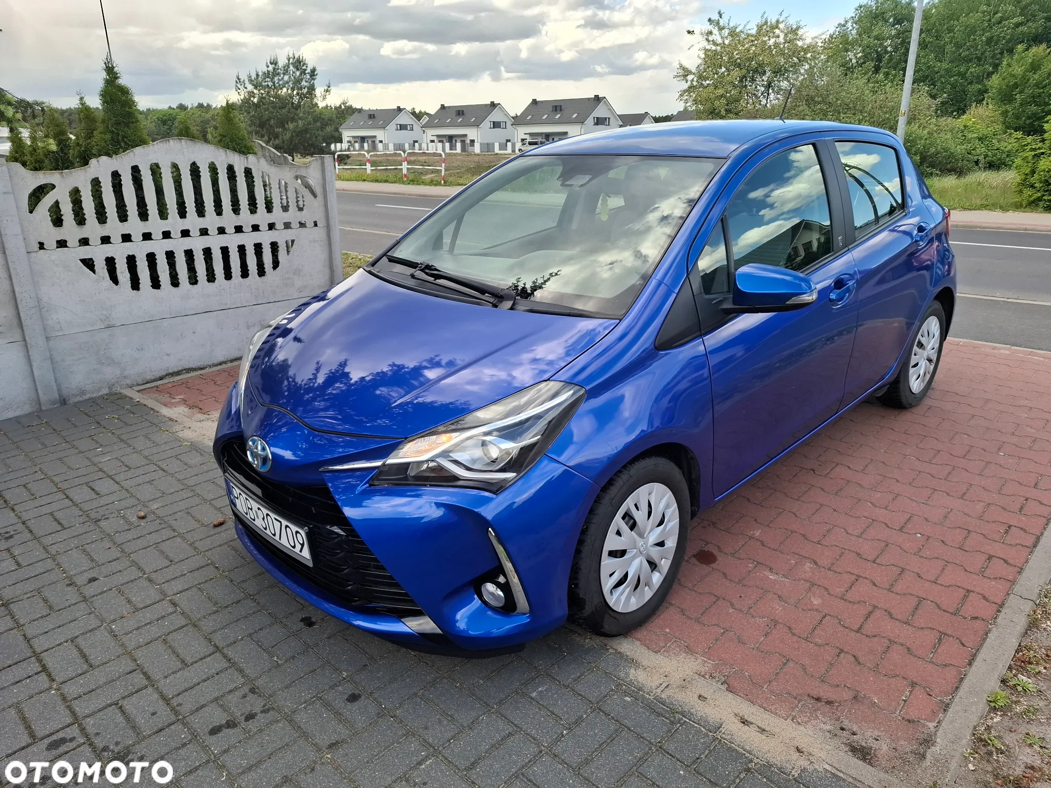 Toyota Yaris 1.5 Premium - 36