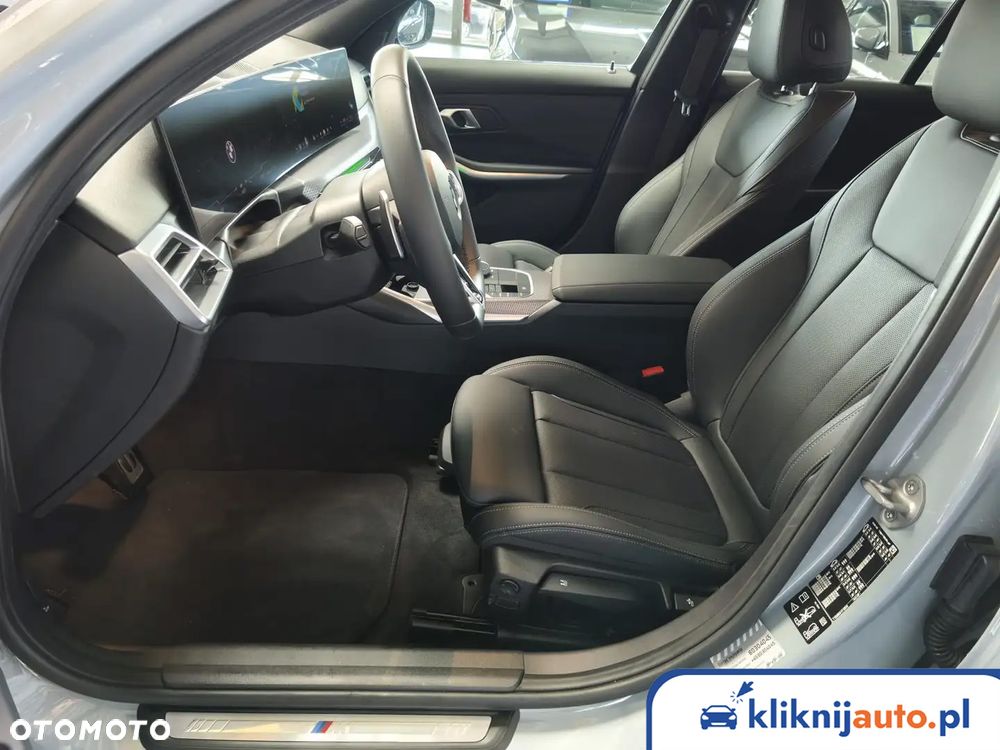 BMW Seria 3 330i xDrive M Sport sport - 9