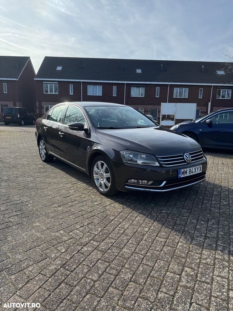 Volkswagen Passat 2.0 TDI BlueMotion Tehnology DSG Highline - 2